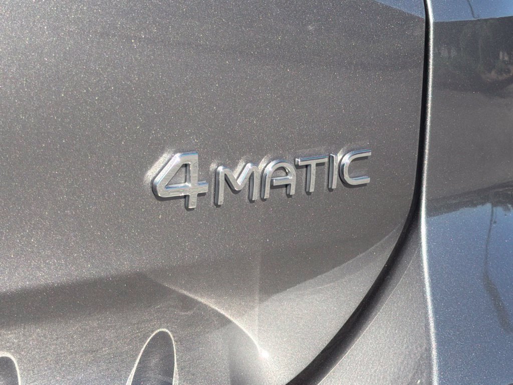 Used 2023 Mercedes-Benz EQB 300 4MATIC image 14