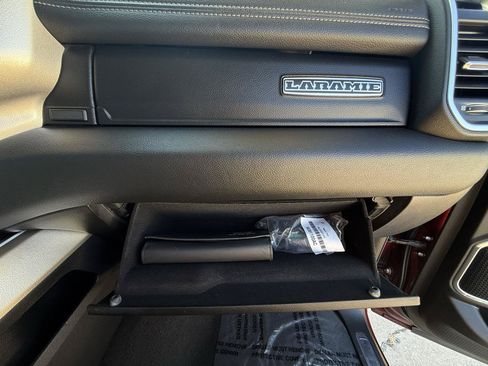 Used 2019 RAM 1500 Laramie AWD/4WD image 36