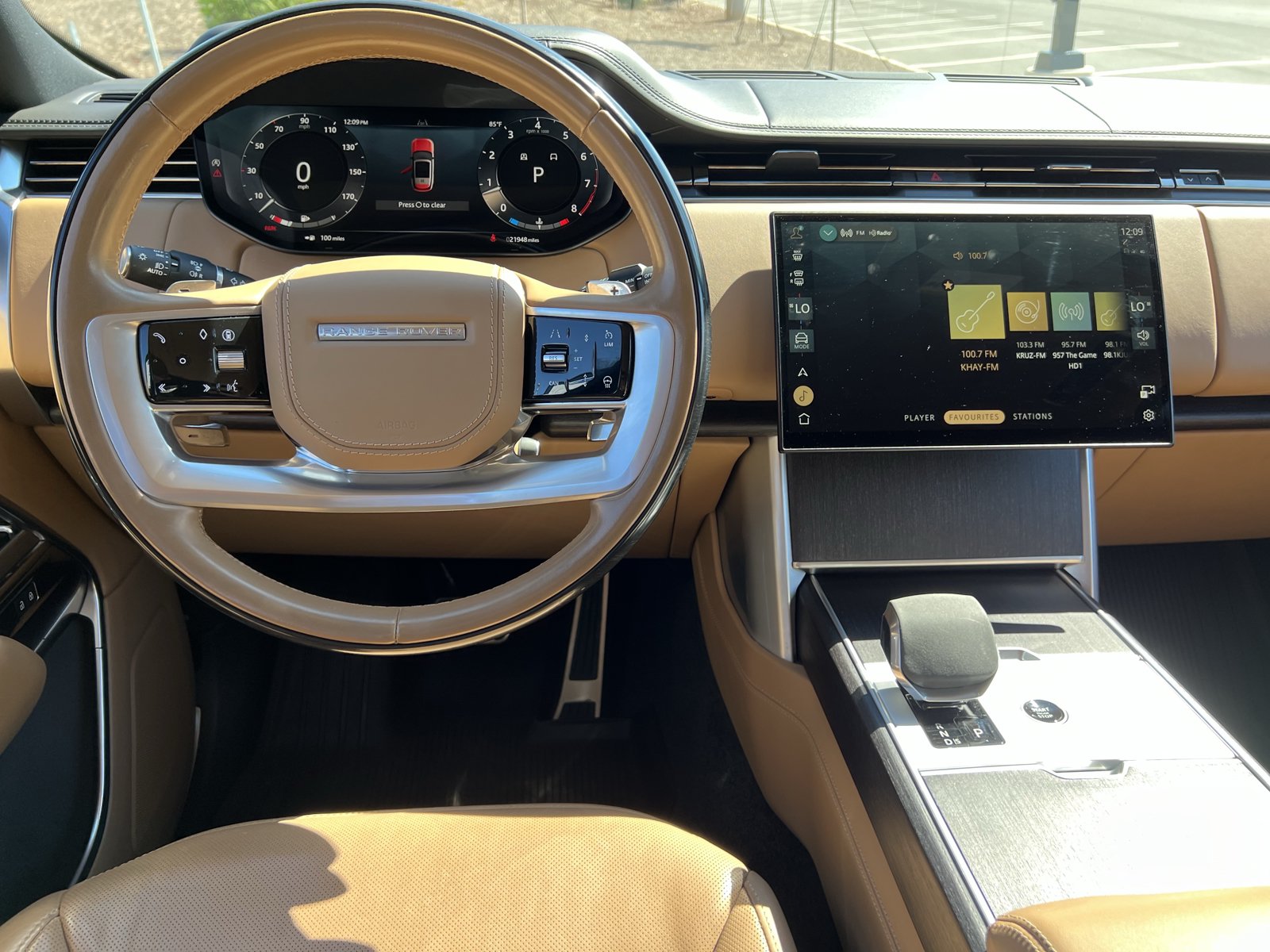 Used 2024 Land Rover Range Rover SE AWD/4WD image 29