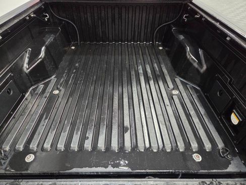 Used 2016 Toyota Tacoma TRD Sport image 30