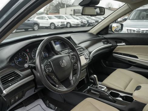 Used 2013 Honda Crosstour EX-L image 6