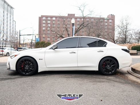 Used 2018 INFINITI Q50 Red Sport 400 w/ Sensory Package (Sport) image 4