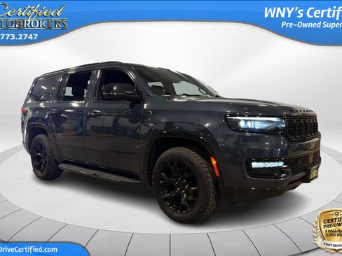 Used 2024 Jeep Wagoneer Series II AWD/4WD image 3