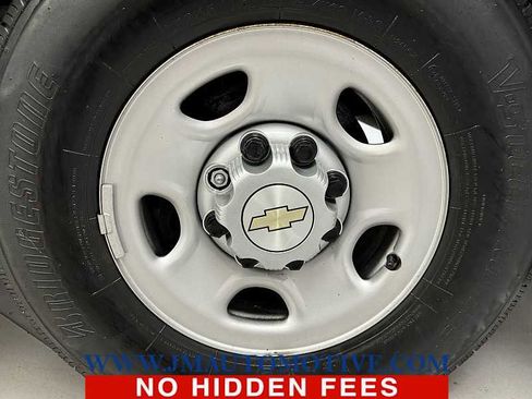 Used 2021 Chevrolet Express 3500 w/ Power Convenience Package image 9