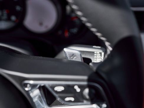 Used 2019 Porsche 911 Carrera GTS image 47