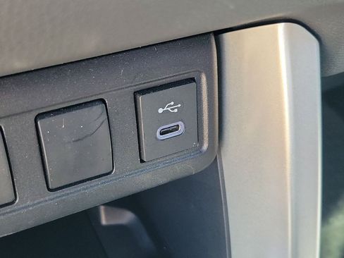 Used 2025 Toyota Corolla Cross AWD Hybrid image 28
