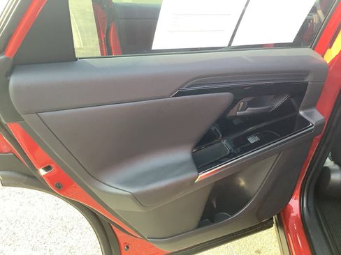 Certified 2023 Subaru Solterra AWD image 21