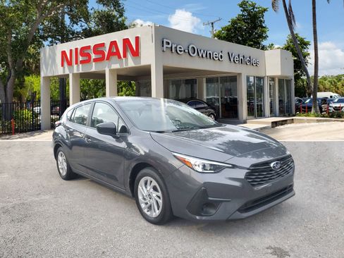 Used 2025 Subaru Impreza 2.0i image 3