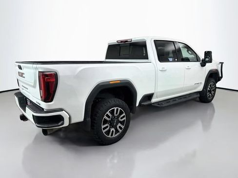 Used 2023 GMC Sierra 3500 AT4 w/ AT4 Premium Plus Package AWD/4WD image 7