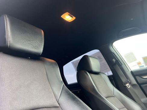 Used 2018 Honda Accord Sport image 16