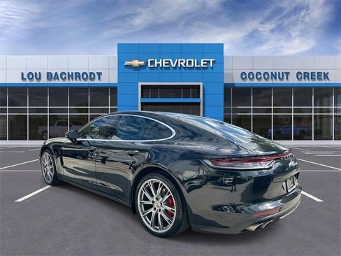 Used 2022 Porsche Panamera 4S image 6