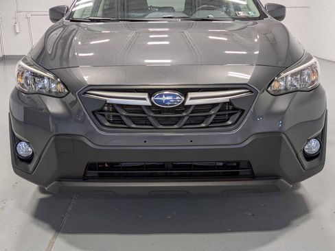 Used 2023 Subaru Crosstrek 2.0i Premium AWD/4WD image 2
