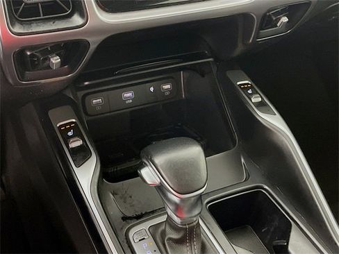 Used 2023 Kia Sorento S w/ Panoramic Sunroof Package image 18