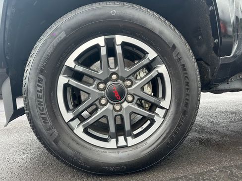 Certified 2025 Toyota Tacoma TRD Sport w/ TRD Sport Premium Package AWD/4WD image 13