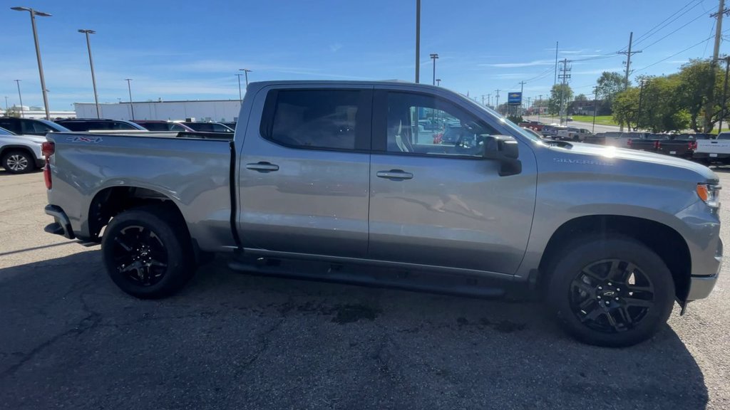 New 2026 Chevrolet Silverado 1500 RST AWD/4WD image 3