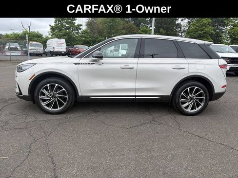 Certified 2023 Lincoln Corsair AWD w/ Equipment Group 101A image 2