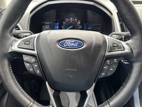 Used 2022 Ford Edge SEL w/ Sport Appearance Package image 29