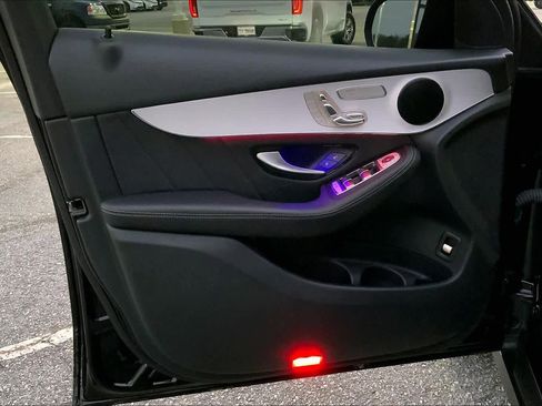 Used 2022 Mercedes-Benz GLC 300 image 20