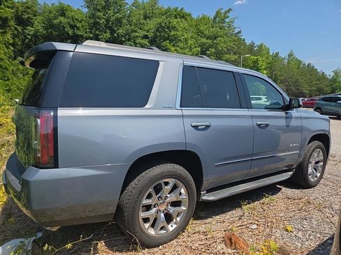 Used 2015 GMC Yukon SLE w/ Convenience Package AWD/4WD image 4