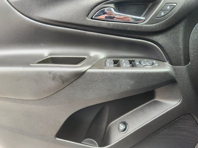 Used 2024 Chevrolet Equinox LT FWD image 21