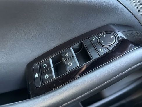New 2026 MAZDA MAZDA3 2.5 S Hatchback w/ Premium Pkg image 26