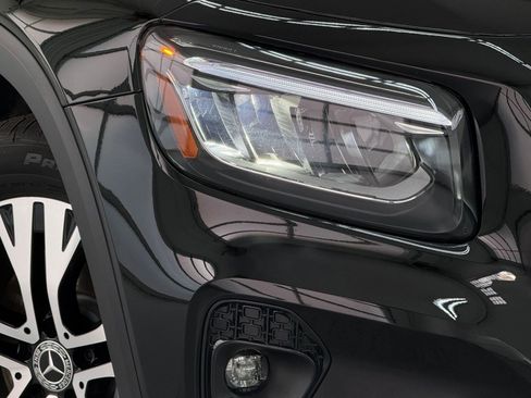 Used 2026 Mercedes-Benz GLB 250 image 10