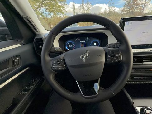 New 2025 Ford Bronco Sport Heritage w/ Convenience Package image 12