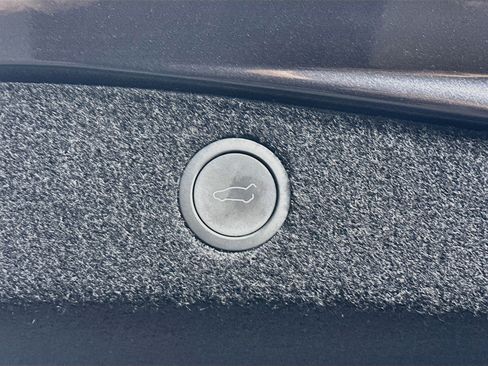 Used 2024 Tesla Model 3 RWD image 29