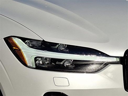 Used 2024 Volvo XC60 T8 Ultimate w/ Protection Package Premier image 9