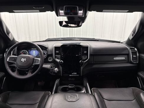 Used 2025 RAM 1500 Laramie w/ Sport Appearance Package AWD/4WD image 17