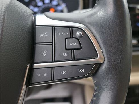 Certified 2021 Toyota Highlander Platinum image 10