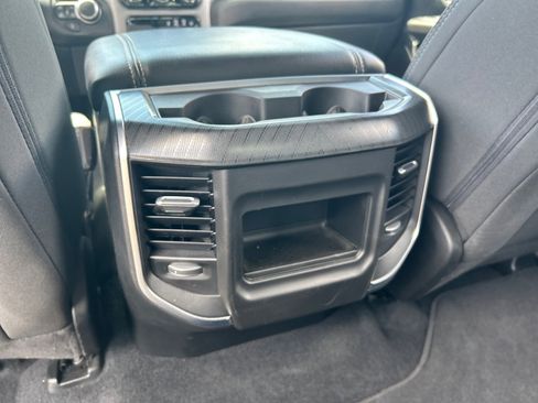 Used 2025 RAM 1500 Big Horn AWD/4WD image 21