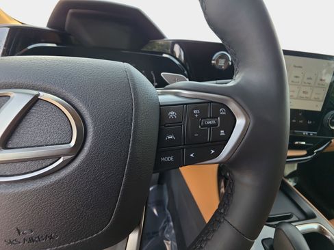 Used 2024 Lexus NX 250 FWD w/ Cold Area Package image 19