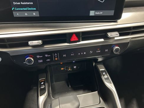 New 2026 Kia Sorento EX image 21