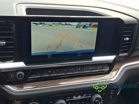 Certified 2022 Chevrolet Silverado 1500 LT AWD/4WD image 18
