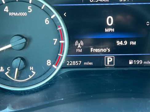 Used 2025 Nissan Sentra SV image 28