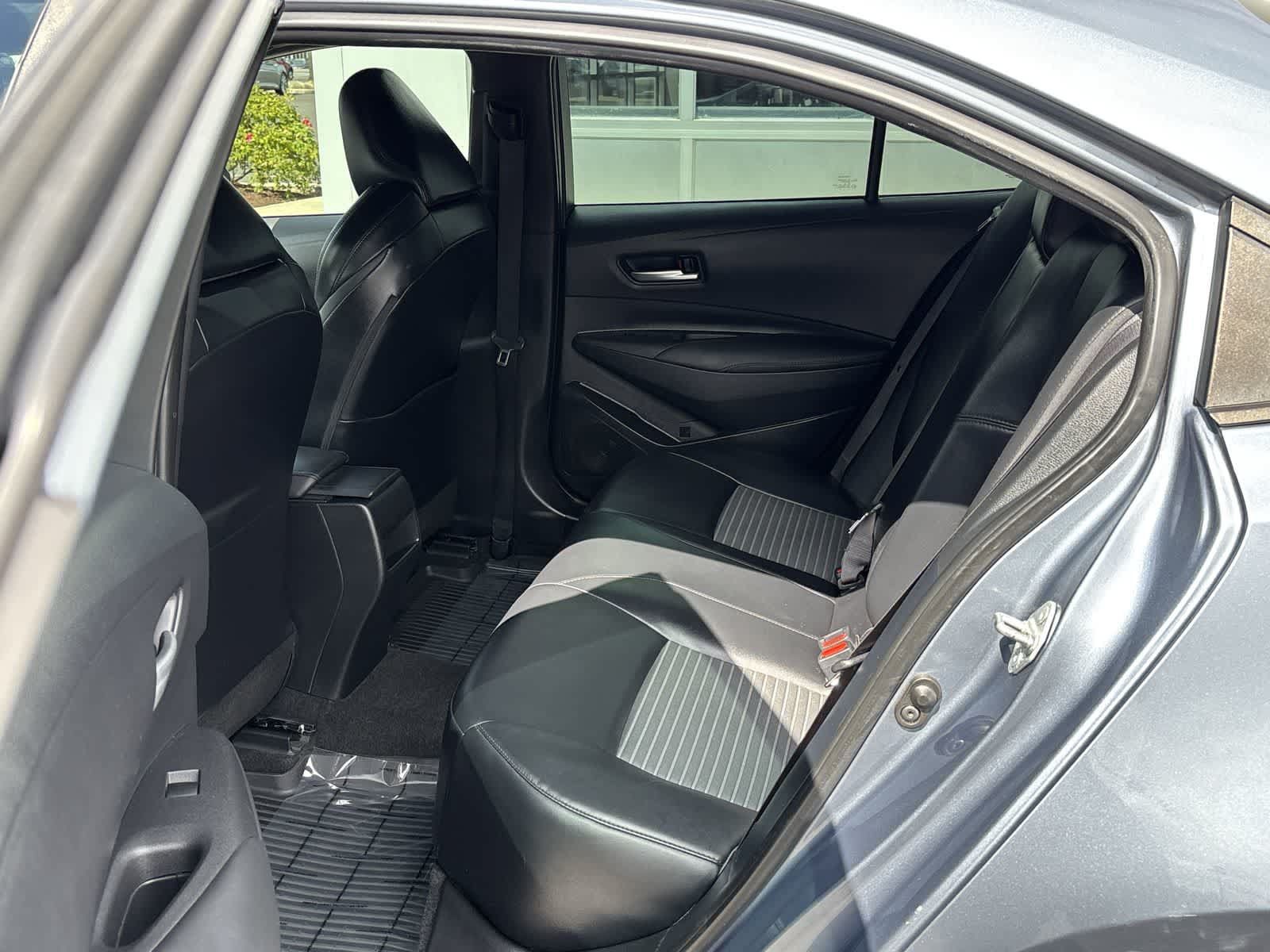 Used 2021 Toyota Corolla XSE w/ Carpet Mat Package (TMS) FWD image 11