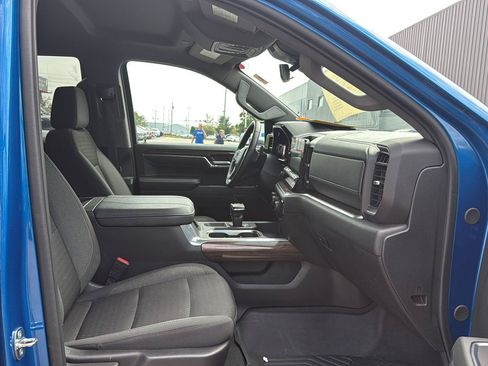 Used 2024 Chevrolet Silverado 1500 RST AWD/4WD image 12