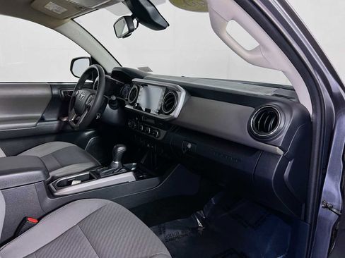 Used 2023 Toyota Tacoma SR5 AWD/4WD image 27