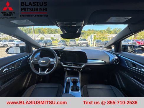 Used 2025 Chevrolet Equinox EV LT w/ Convenience Package II FWD image 49