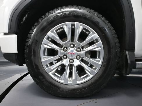 Used 2023 GMC Sierra 1500 Denali w/ Technology Package AWD/4WD image 20