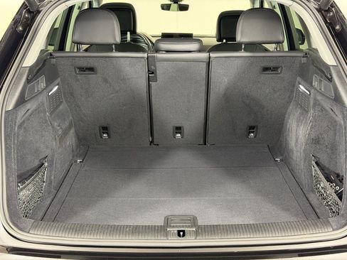 Used 2023 Audi Q5 2.0T Premium w/ Convenience Package AWD/4WD image 24