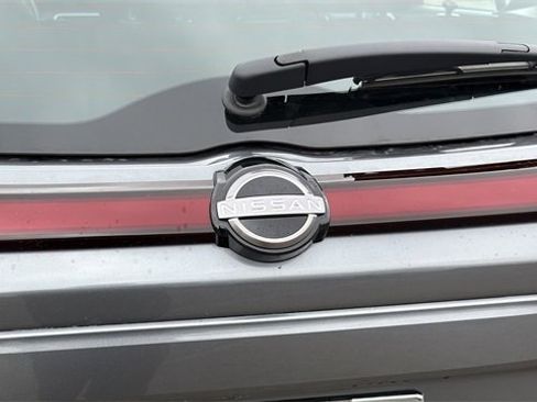 New 2025 Nissan Kicks Play S image 11