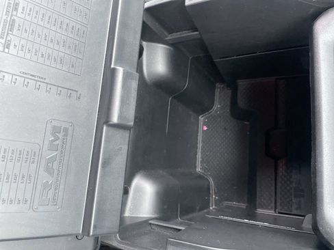 Used 2022 RAM 1500 Big Horn image 35