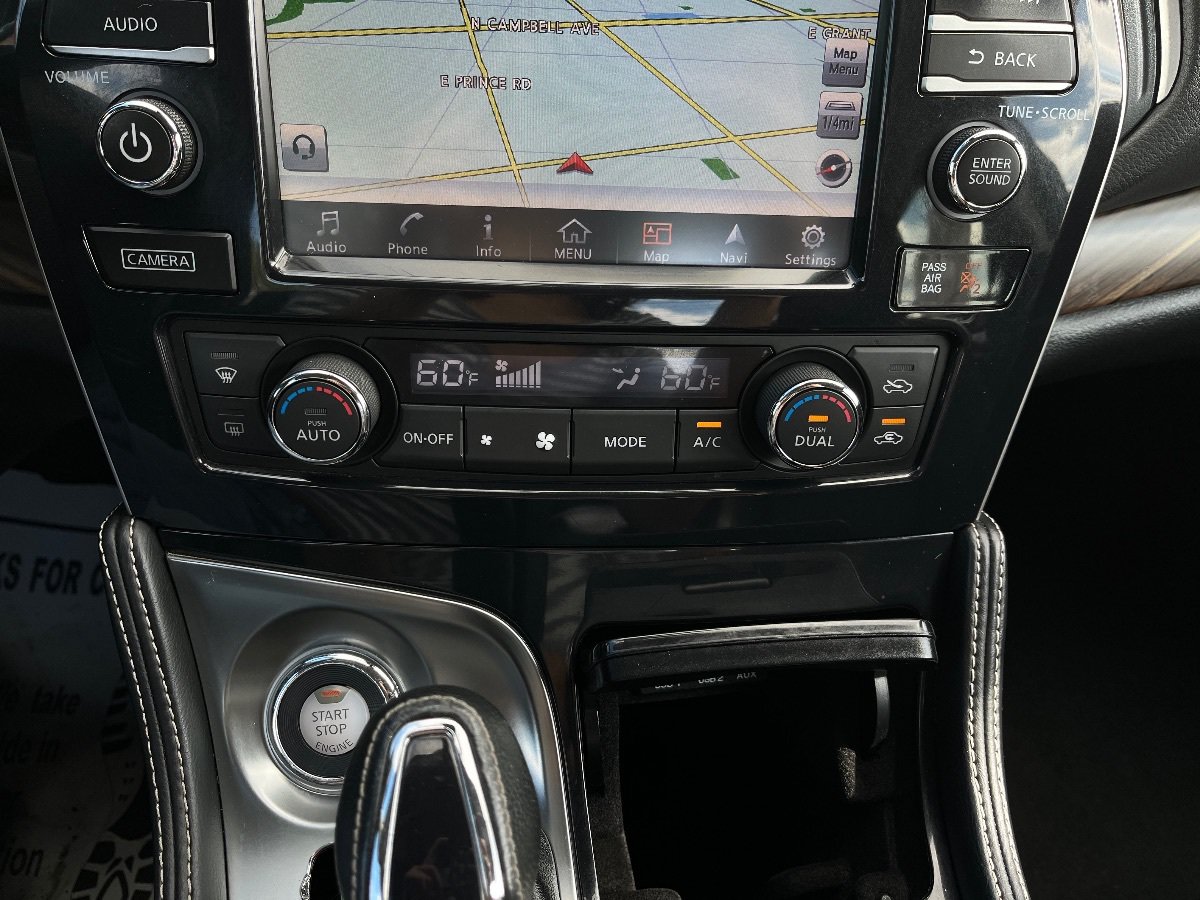Used 2017 Nissan Maxima Platinum FWD image 16