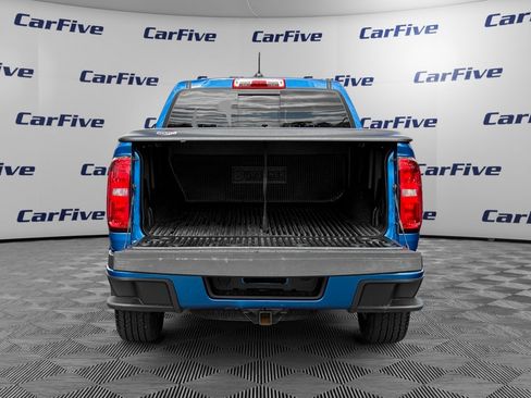 Used 2022 Chevrolet Colorado LT w/ LT Convenience Package AWD/4WD image 11
