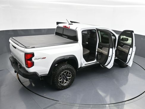 Used 2026 Chevrolet Colorado ZR2 w/ Technology Package image 43