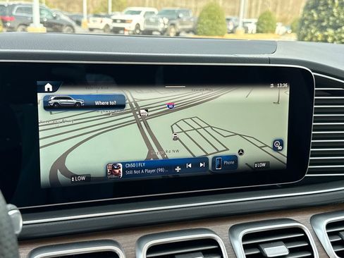 New 2026 Mercedes-Benz GLS 450 4MATIC image 31