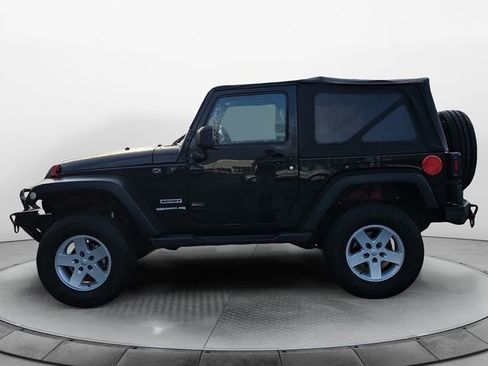 Used 2012 Jeep Wrangler Sport image 2