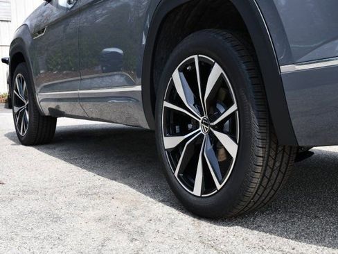 New 2026 Volkswagen Atlas SEL Premium R-Line image 9